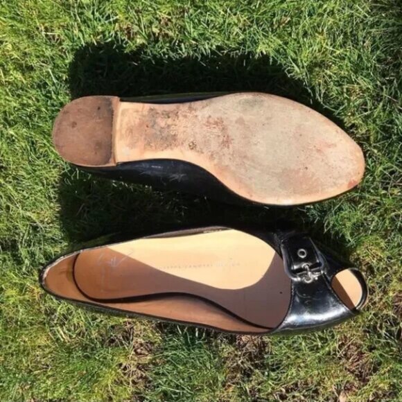 Giuseppe Zanotti Black Peeptoe Patent buckle shoes - Picture 5 of 5